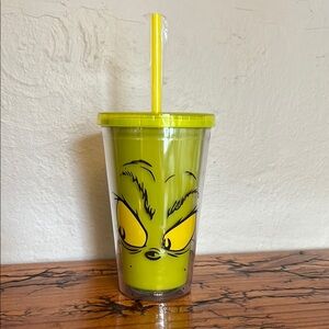 The Grinch Face 16 Oz Cup With Straw and Grinch squishies - NTW